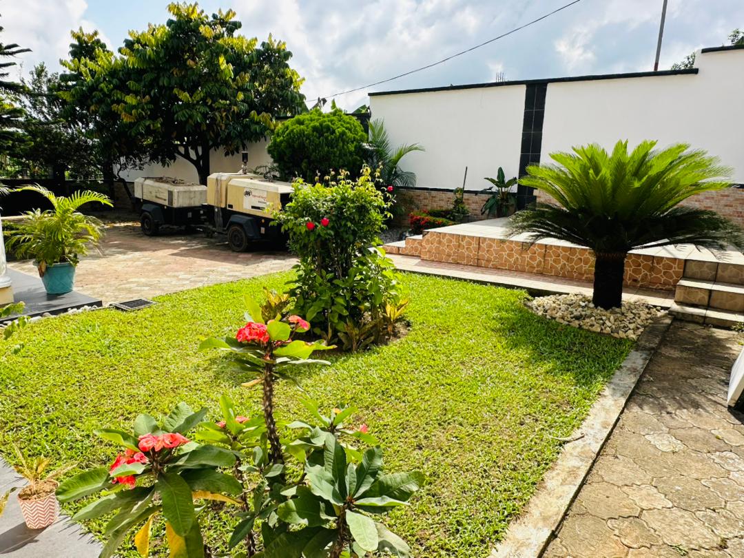 Maison (Concession) 5 chambres à vendre